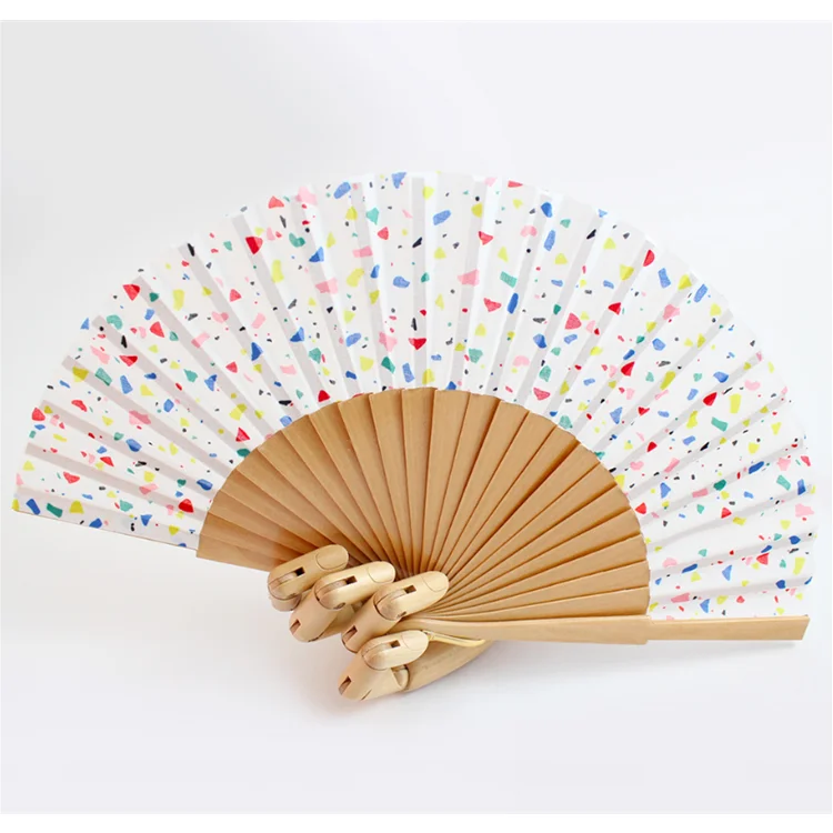 wood hand fan 2.png