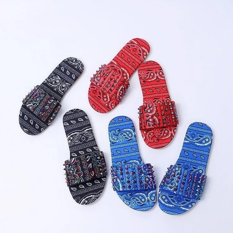 

2021 Rivet Slipper For Women And Ladies Summer Flat Bandana Sandals Women Shoes Rhinestone Slide Sandals, As picture