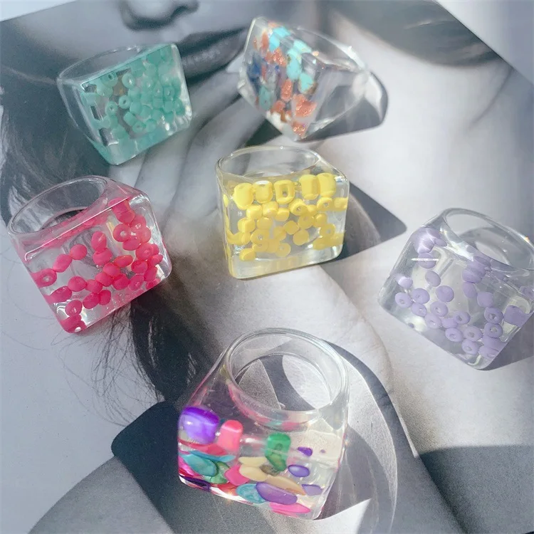 

JUHU 2021 INS Fashion Acrylic ring for women Simple colorful Resin Ring Jewelry Wholesale resin ring resin colors