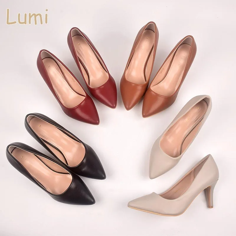 

Ladies fashionable italian high heel sandals base pump shoes, As per require