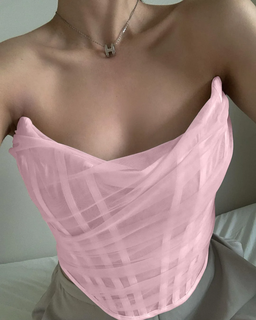 

R30404S new women's fashion mesh corset vest women short top slim women's tank tops, As picture