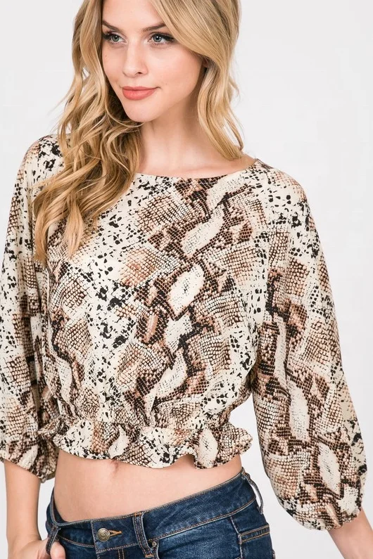 
2020 fashion Snakeskin woven printed blouse women ruffle hem raglan sleeve crop top 