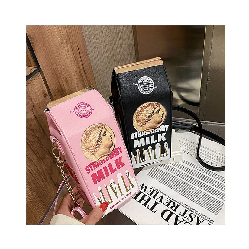 

Sweet Girls Strawberry Milk Bags Creative Chain Women's Lipstick Keys Purses Fashion Letters Print Handbag Personality Box Bolsa