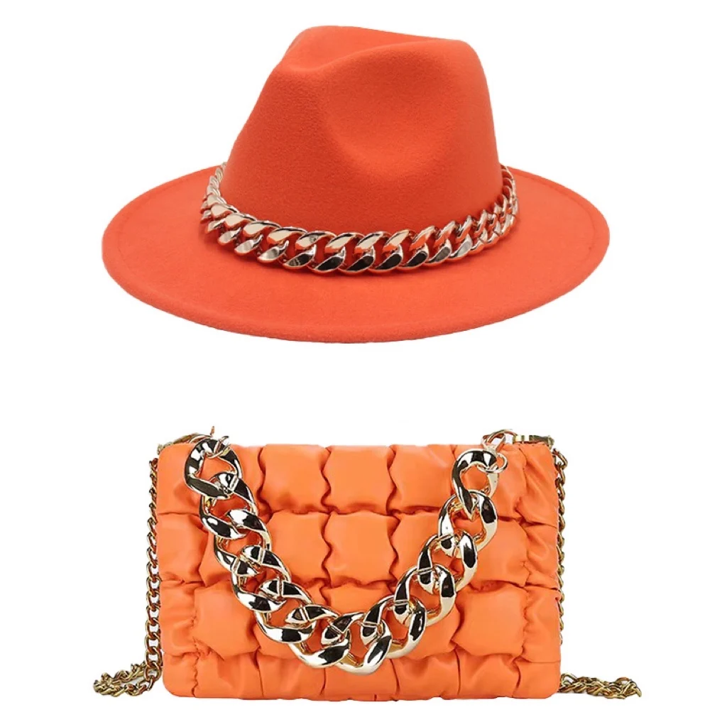 

2022 Ladies Small Square Quilted PU Leather Handbags Women Hand Purses Girl Metal Chain fedora hats and purses Hats Bags Sets