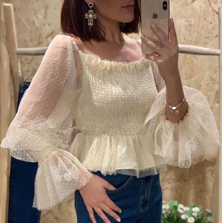 

2021 women's new open back pleated mesh top puff sleeve chiffon shirt, Beige