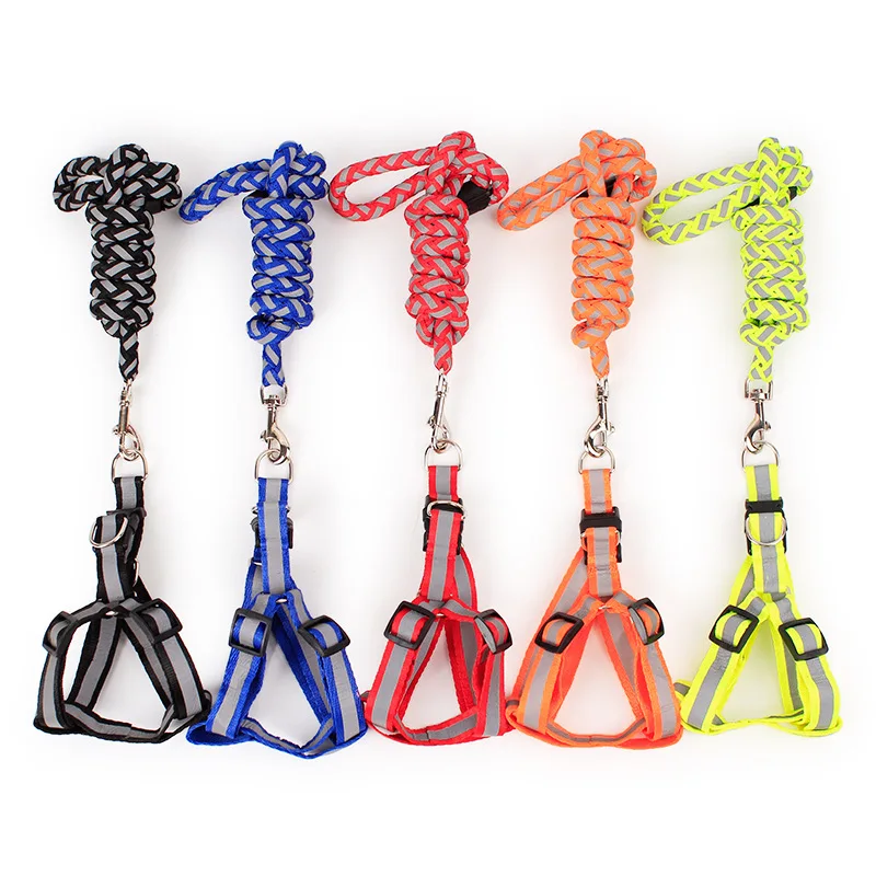 

Manufacturer wholesale In stock durable comfortable pet leash set retractable dog harness and leash, Blue