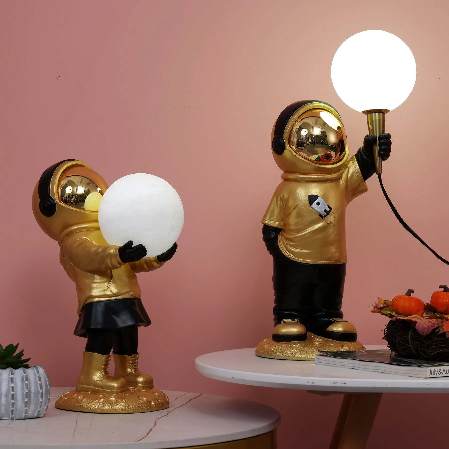 Image of Resin Modern Table Lamp Art Decor Astronaut living Room Big Cabinet Decor Astronaut Statue For Kis
