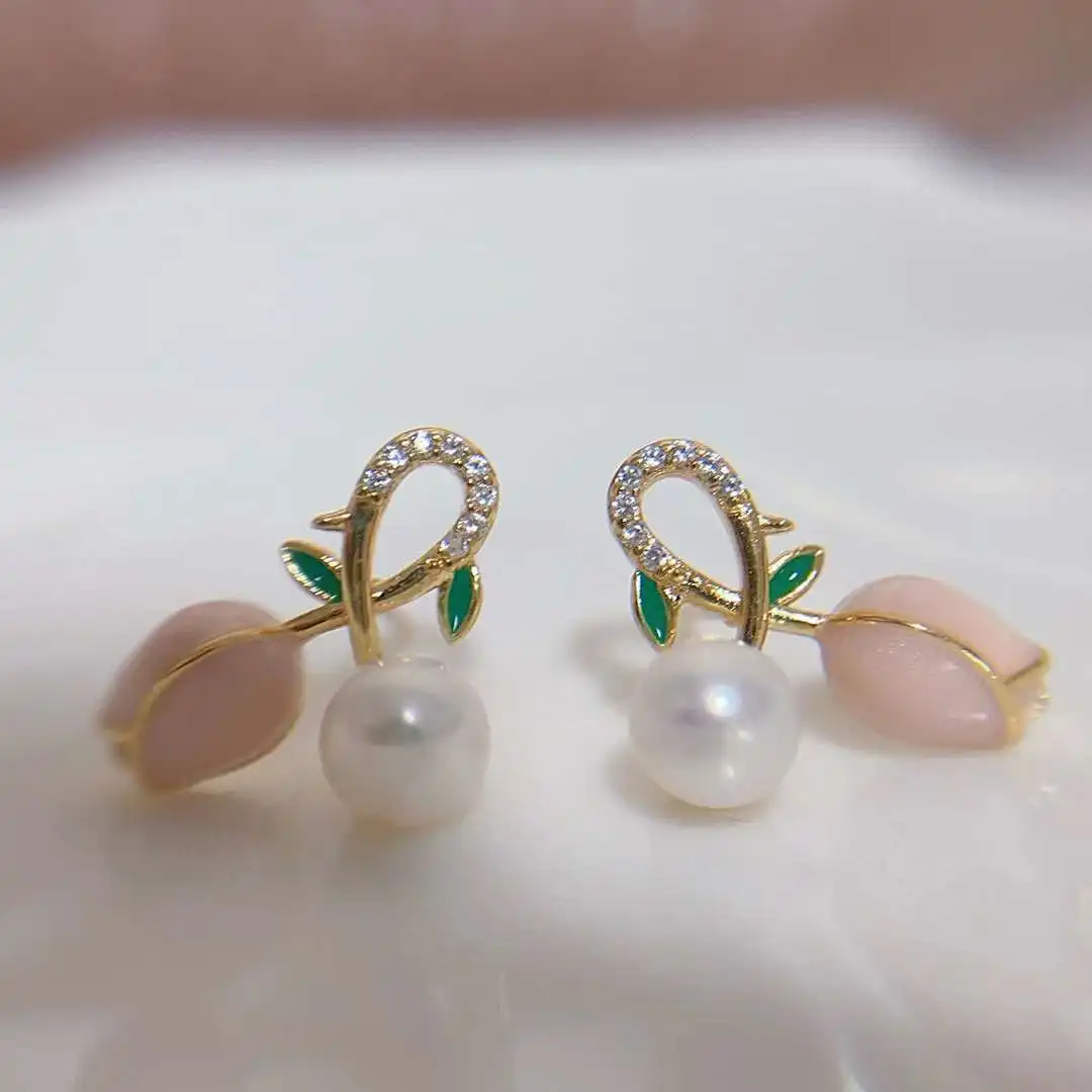 White Needle Anti Allergy Tulip Stud Earrings Bread Shape AAAA Grade Gold Plated Freshwater Pearl Earrings for Women Children