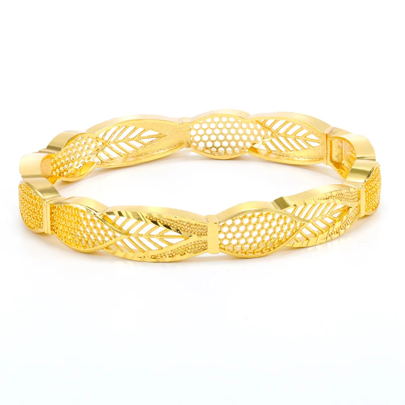 

Exquisite Unique Hollow Out Design for Woman Girls Gift Anniversary Gold Plated Jewelry Bracelet