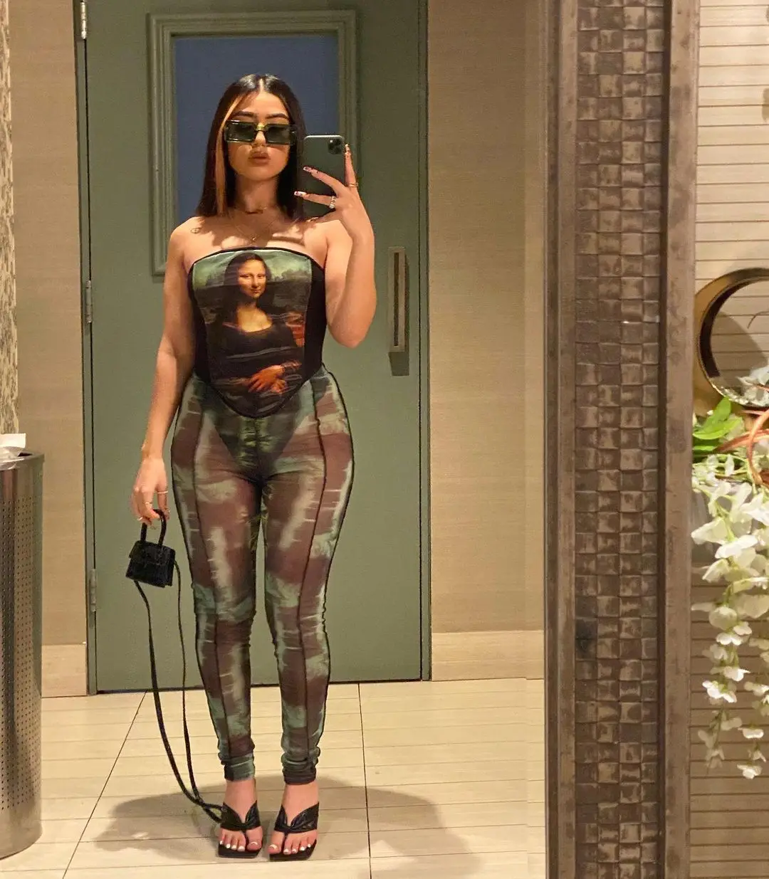 

Print Two Piece Set Sexy Sleeveless Corset See through Skinny Pant Set 2021 NEW Arrival Streetwear Jumpsuits