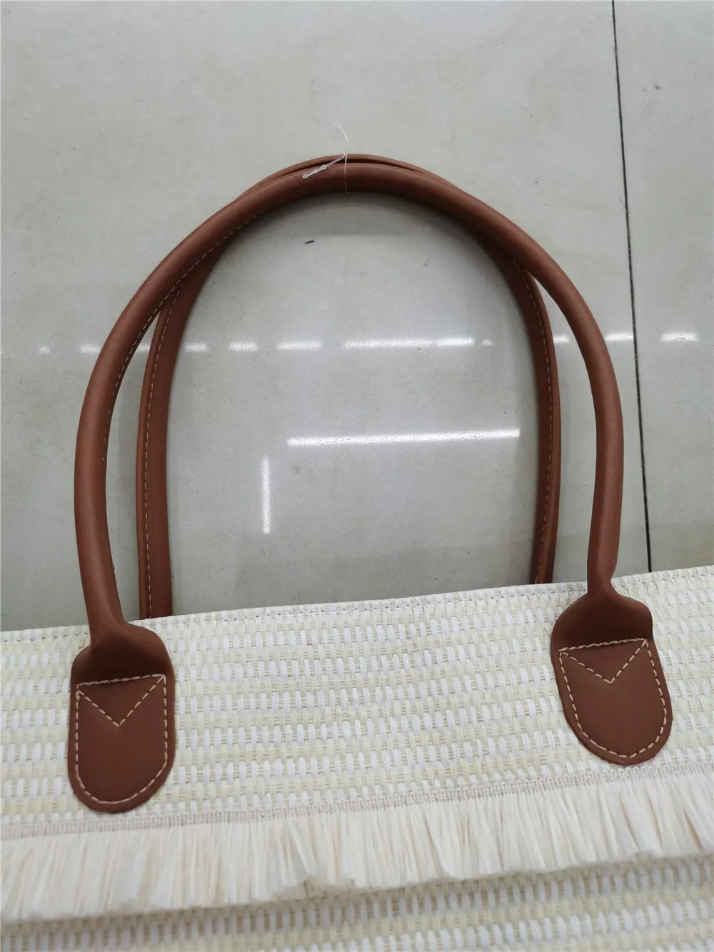 2020 ny新款流苏大码女士皮革提手手提包沙滩旅行购物阳光纸草编夏季