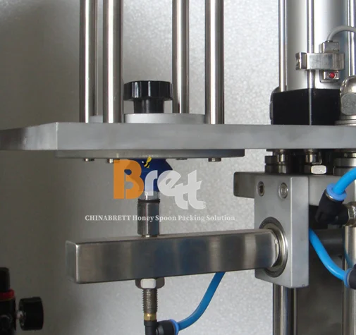 प्लास्टिक पीपी शहद चम्मच मैनुअल सीलिंग मशीन पैकिंग मशीन 18