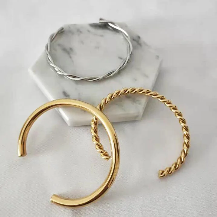 

Simple Modern 316L Titanium steel Jewelry Ladies 18k Gold Plated Plain Stainless steel Cuff Bracelet Bangle