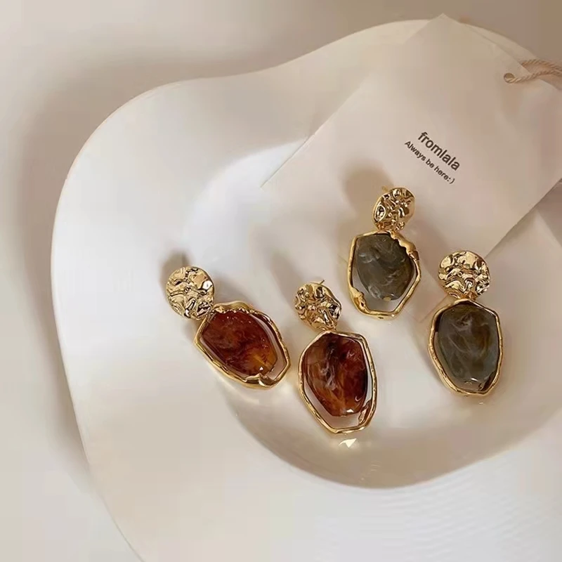 

Trendy Geometric Acetic Acid Resin Gold Plating Acrylic Stud Earrings Charms