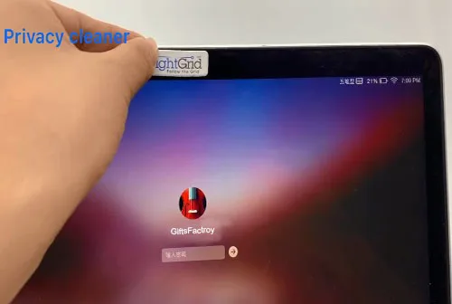 STICKYS SCREEN CLEAN 13.jpg