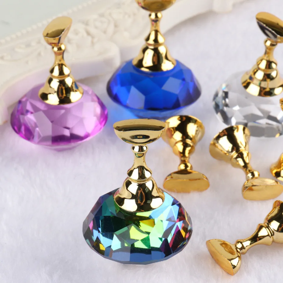 

Magnetic False Nail Practice Training Display Stand Holder Crystal Alloy Holders, 5 colors