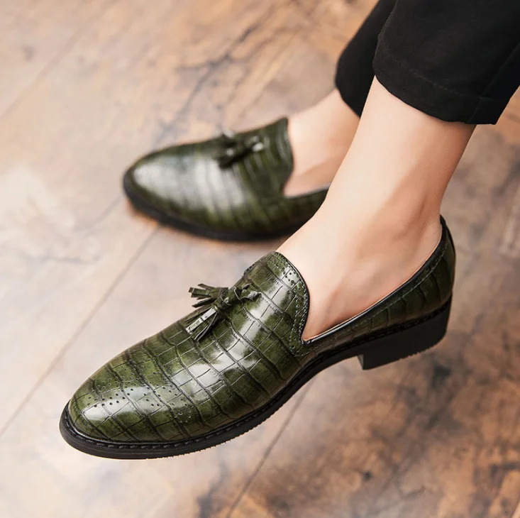 

c11615a latest style big size men office slip on leather shoes