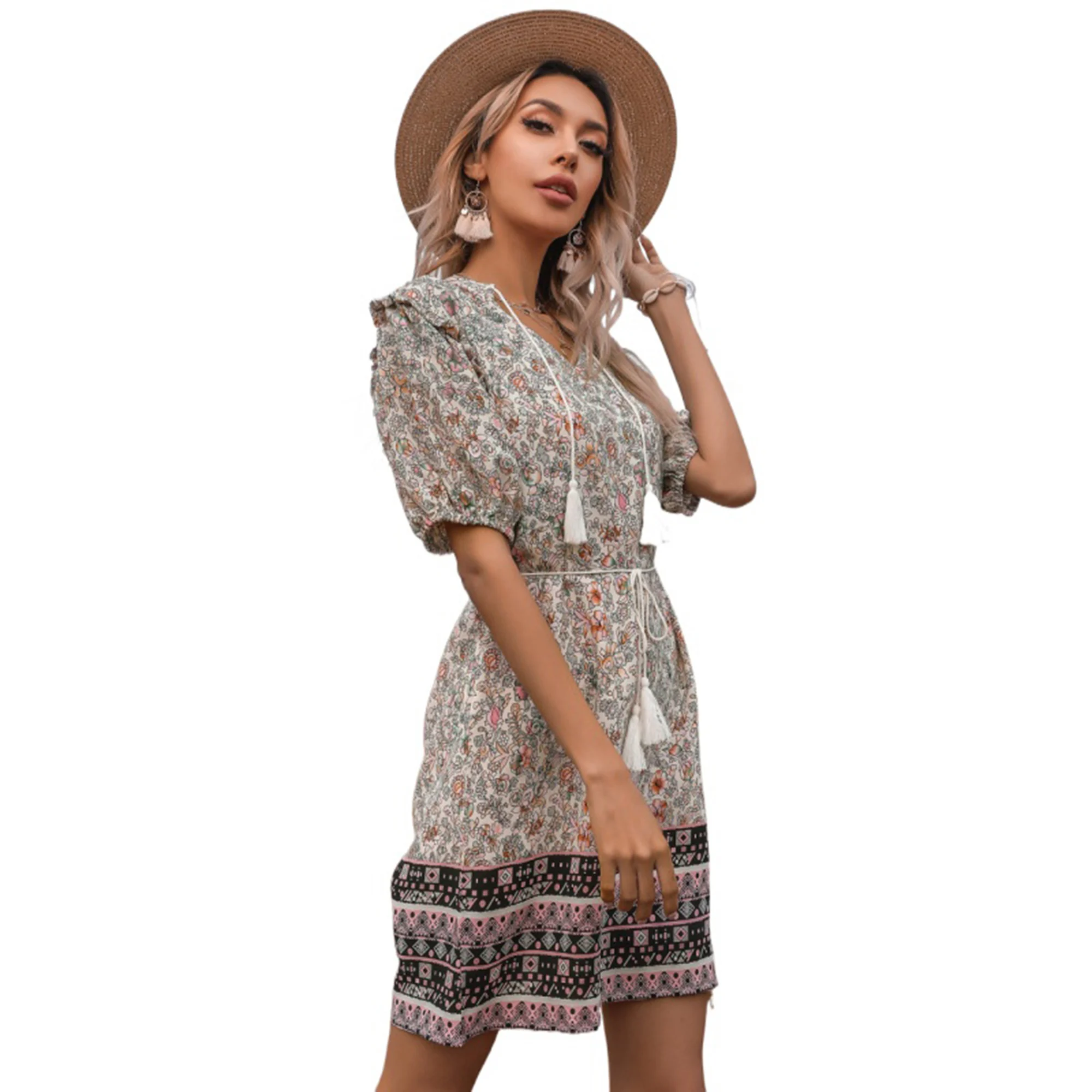 

2021 Summer Customed Style Mini Boho Floral Short Sleeve V Neck Evening Party Bohemian Beach Dress, White