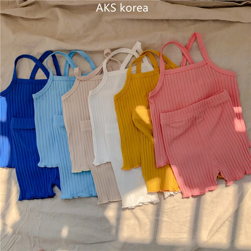 

2021 New Summer Toddler Kids Baby Girls Clothes Sets 2Pcs Sleeveless T shirt Crop Tops + Shorts Outfits, Picture shows