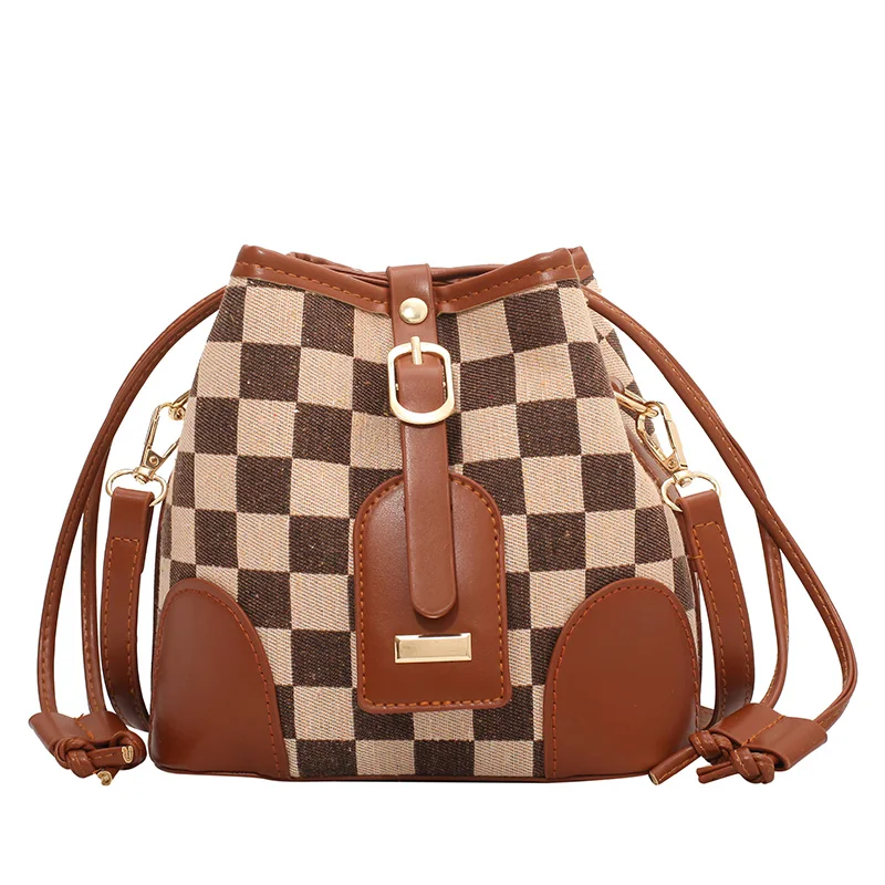 

2022 Summer Fashion Luxury Famous Brands Contrast Color Simple Ins Portable Shoulder Bucket Bag