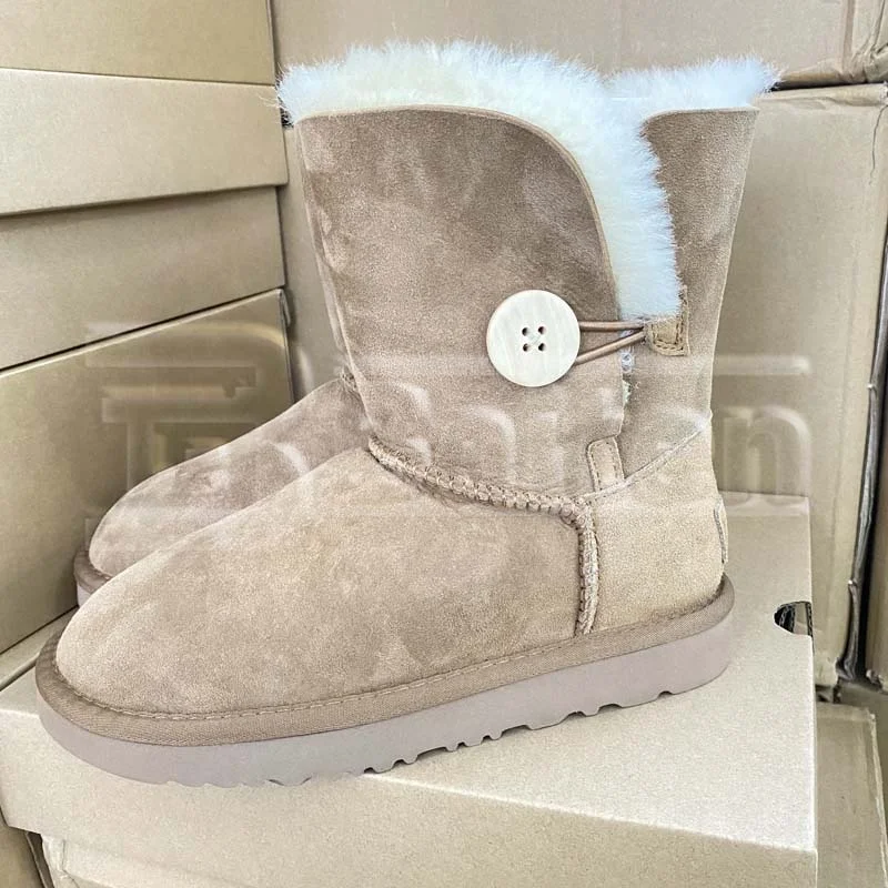 

Wholesale Fashionable High Quality winter snow boots snow boots women shoes 2021 wholesale snow boots