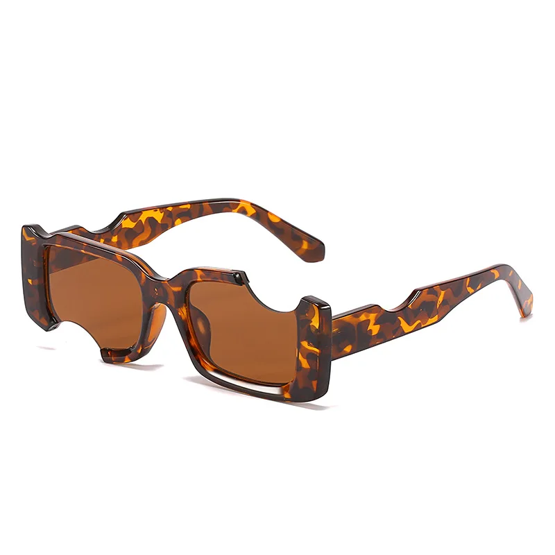 

2021 hot selling women fashion trendy vintage small square candy color leopard pc frame women eye glasses sunglasses