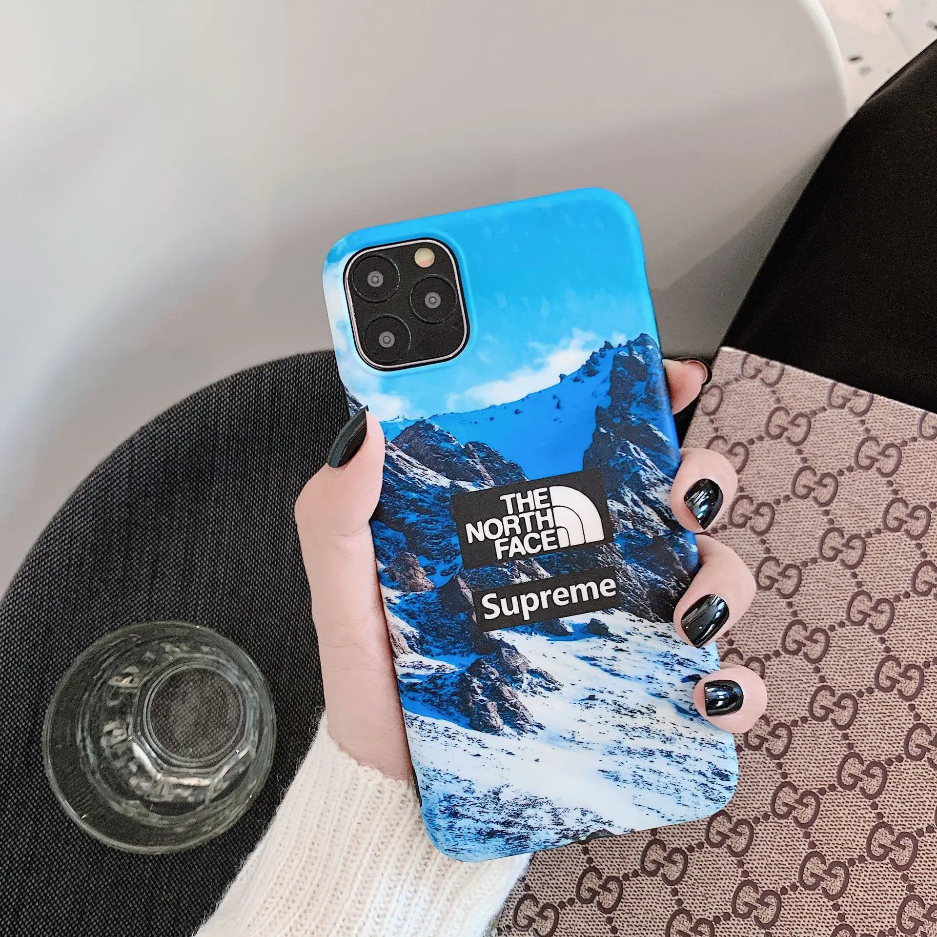 

New Fashion appearance Supreme- snow mountain phone case for iPhone-11 promax/6/7/8plus/X/XSMax