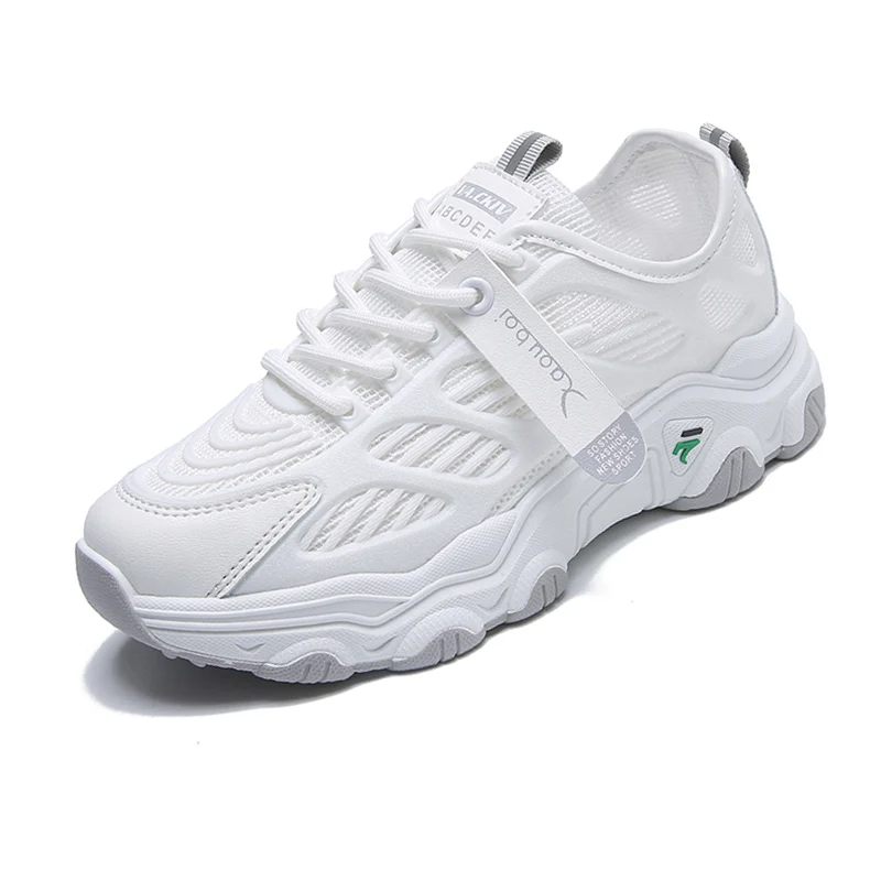 

The New Breathable Daddy Shoes For Spring Are Versatile Casual Sneakers For Women