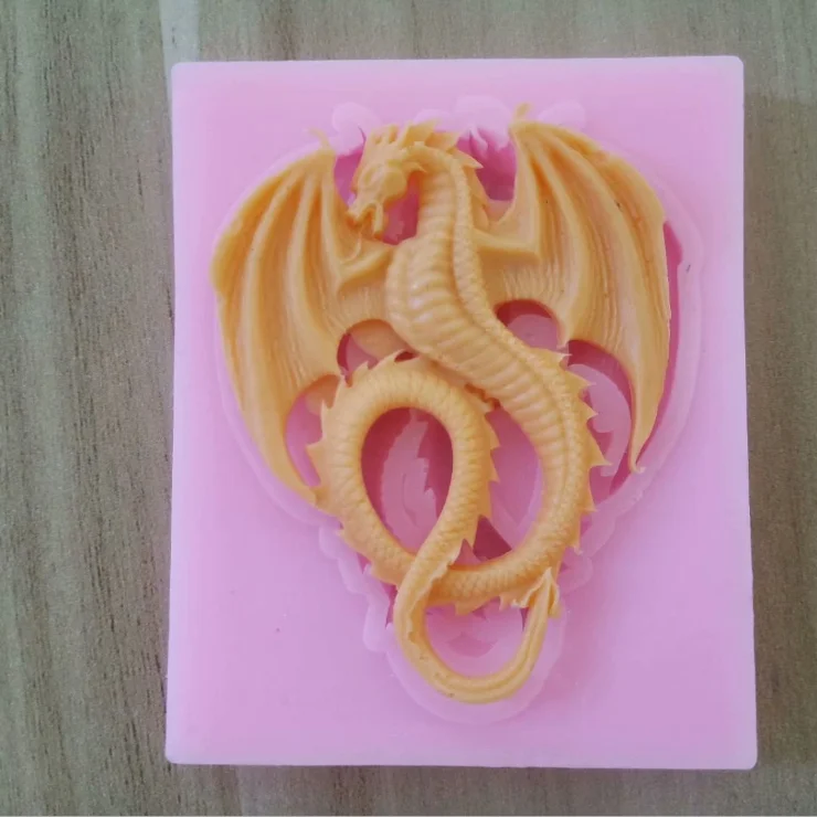 

LOVE'N LV672F Yilong Feilong cake decoration mold sugar chocolate biscuit liquid silicone mold