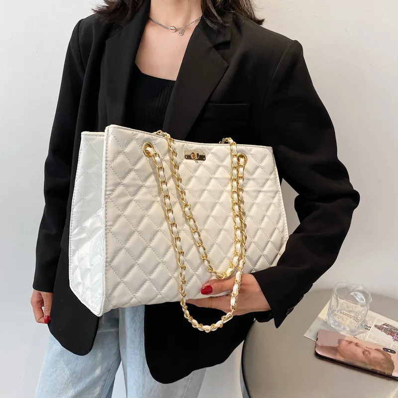

2021 Patent Leather Luxury Handbags for Women Brand Designer Chain Purses Large Pu Leather Totes Shoulder Bag Female