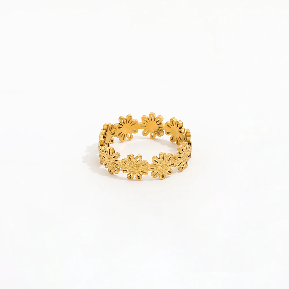 

High End 18K Plain Gold Daisy Sand Finish Hollow Rings Stainless Steel Trendy Simple Gold Plated Jewelry