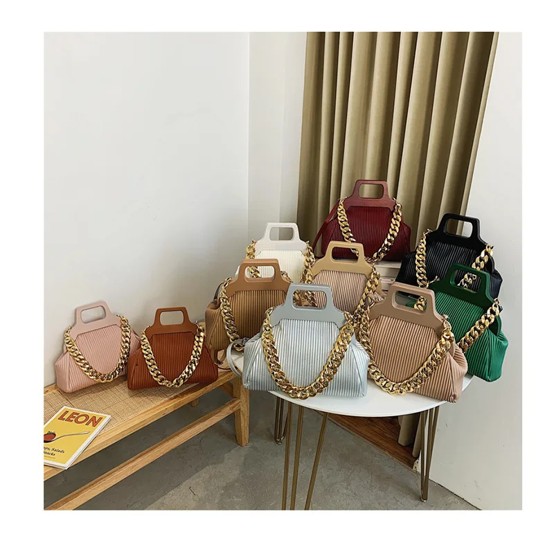 

Brand Folds Striped Leather Shoulder Bags for Women New Purses Thick Chains Crossbody Bag Luxury Designer Wooden Clutch Handbag