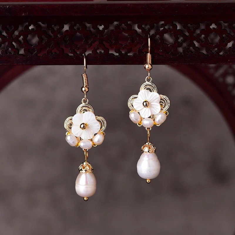 

Wholesale Ethnic Eardrop Jewelry 925 sterling silver Handmade Fashion White Pearl Earrings for Women