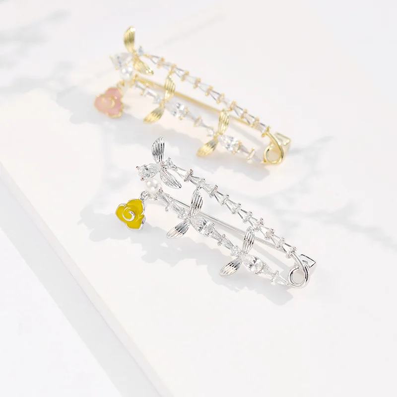

Fashion zircon brooch for skirt clothes bag brooch pin accessories