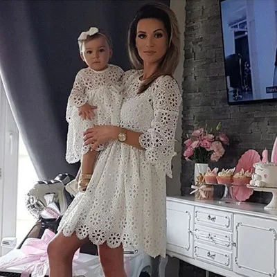 

Parent-child wear new autumn mother daughter dress long-sleeved lace hollow stitching family matching clothing mother and me, White causal family dresses