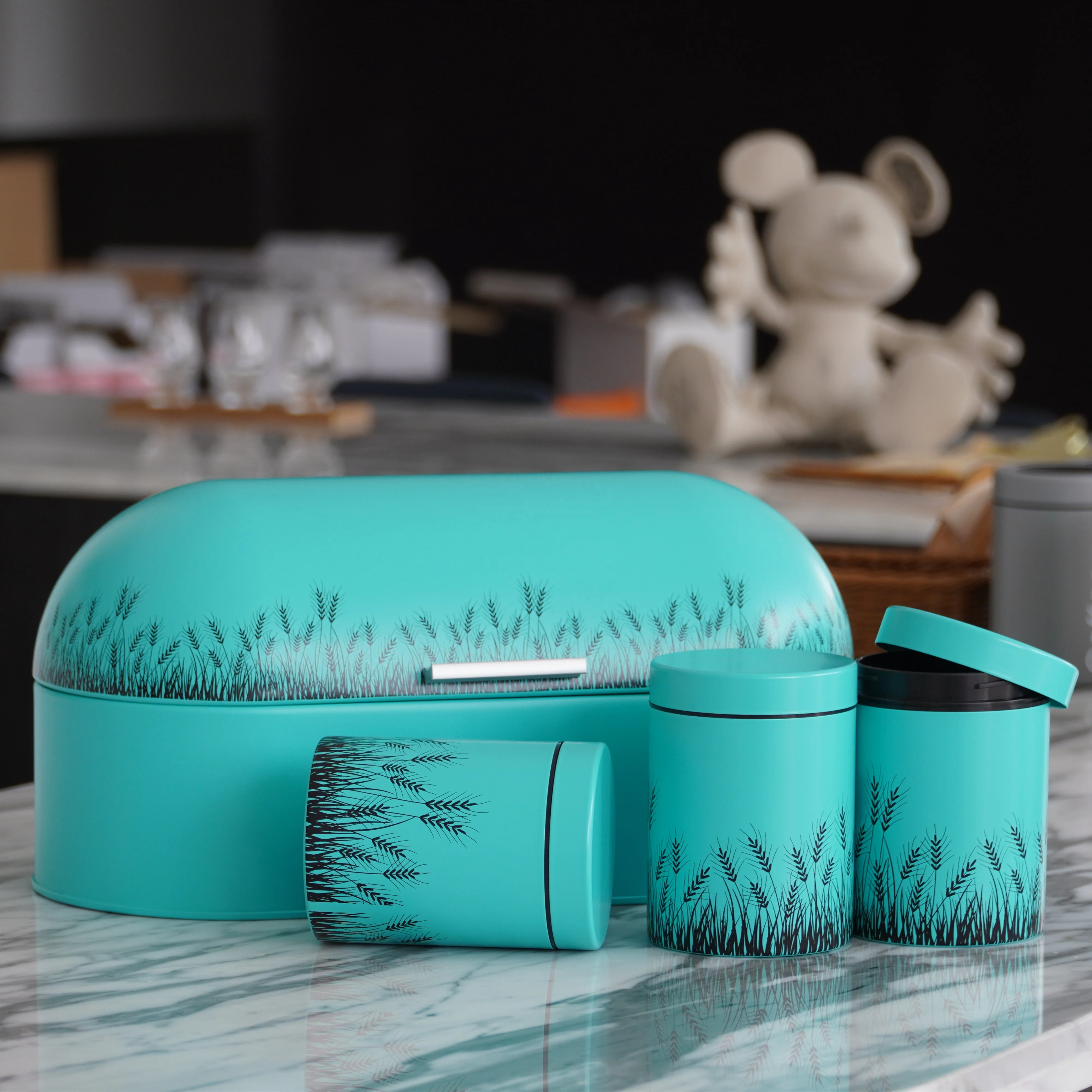 

Kitchen accessories large oval metal bread box with canisters sets for storage, Green,pink
