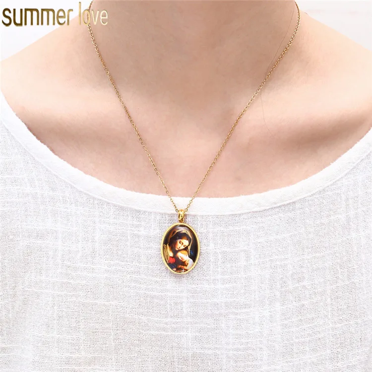 

New Arrival Stainless Steel Virgin Mary Jesus Necklace Catholic Guadalupe Madonna Pendant Religious Men and Women Necklace