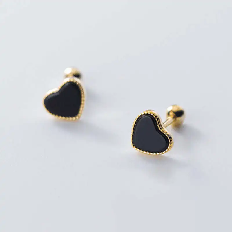 

925 sterling silver Individual jewelry in vogue fashion black heart screw thread stud earrings female gifts