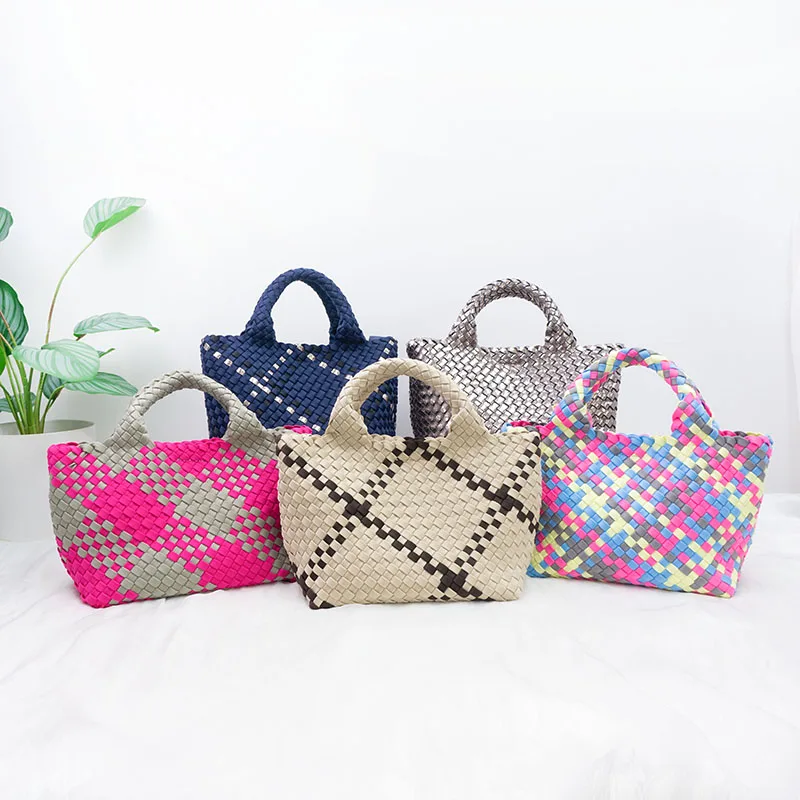 Wholesale Custom Large Capacity Handmade Neoprene Woven Handbag Luxury Soft Beach CrossBody Bag Weave Mini Tote Waterproof Bag