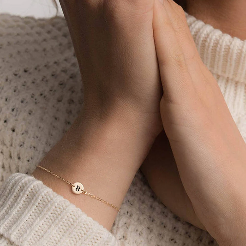 

JUJIE 6mm Personalized Initial Bracelet 14K Gold Plated Stainless Steel Letter Bracelet Dainty Coin Charm Bracelet for Women, Silver/gold/rose gold
