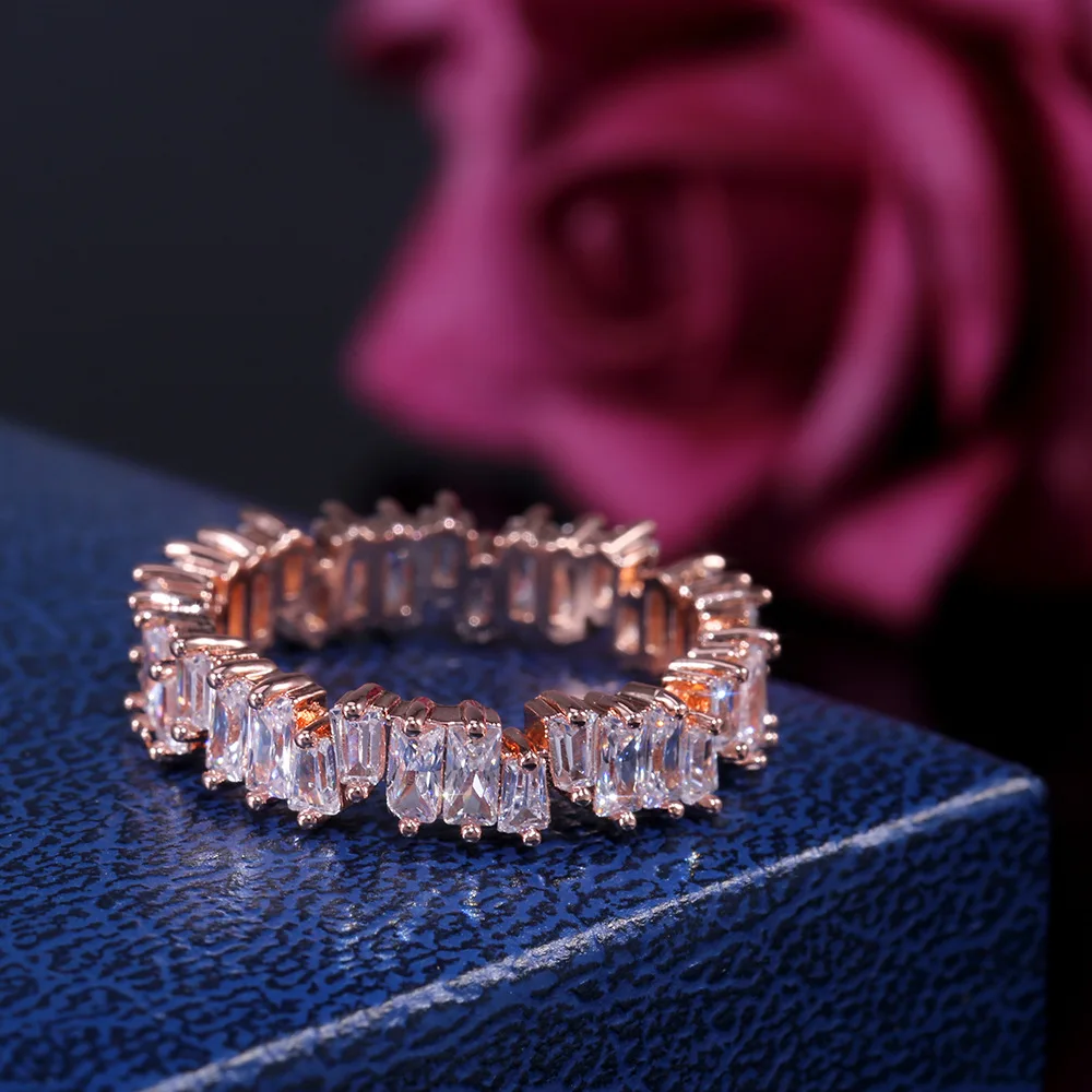 

European Trendy Fashion Irregular Square CZ Crystal Rings Gold Silver Rose Gold Plated Cubic Zirconia Rings For Couples