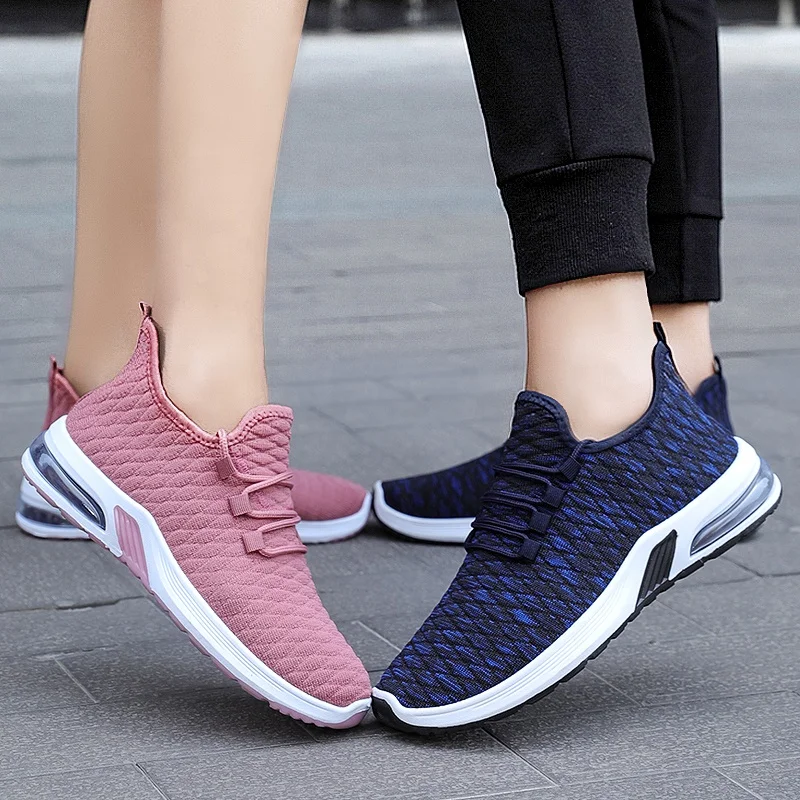 

2022 new style flying woven lace-up running men's shoes soft sole breathable sports shoes men, Customized color