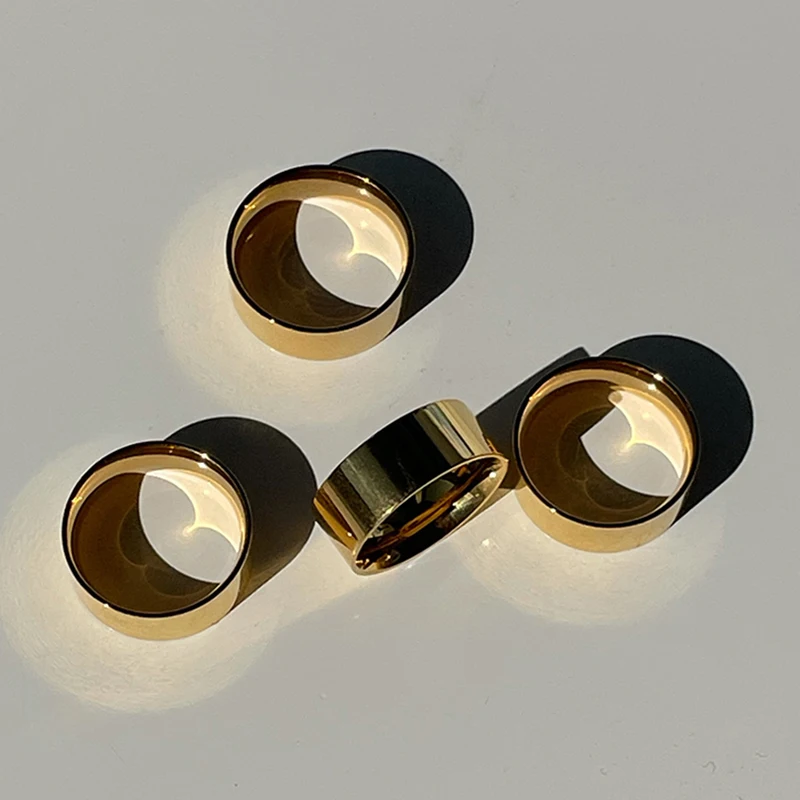 

2021 Minimalist Street Style Ring Plain Daily Anillos Gold Color Stainless Steel Smooth Wide Rings for Women