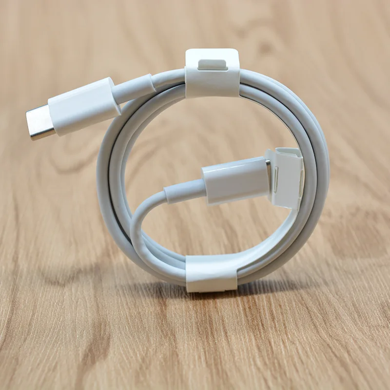 

1m 20w pd type c fast charger cable for I12, White
