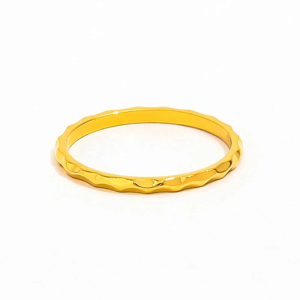 High End 18K Plain Gold Hammered Dainty Lines Rings Stainless Steel Trendy Simple Gold Plated Jewelry