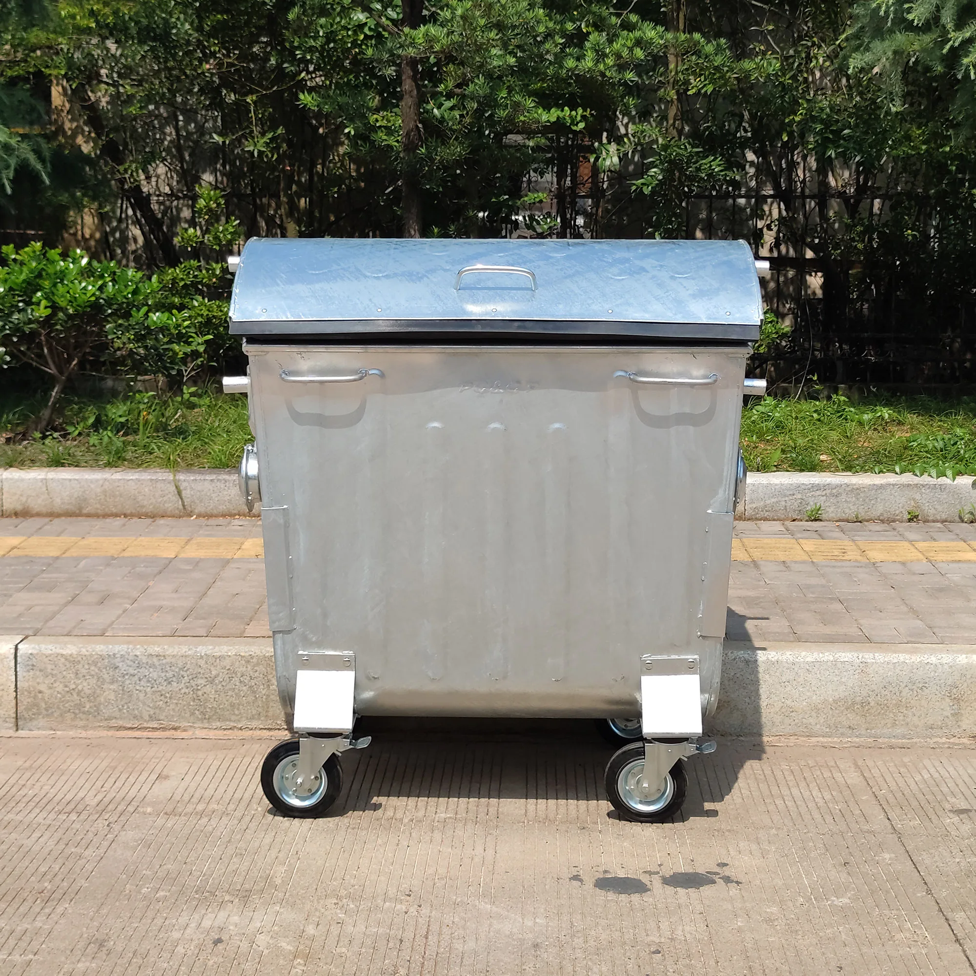 Outdoor Large Outdoor Trash Can 1100l Hot Dip Galvanized Waste Bin