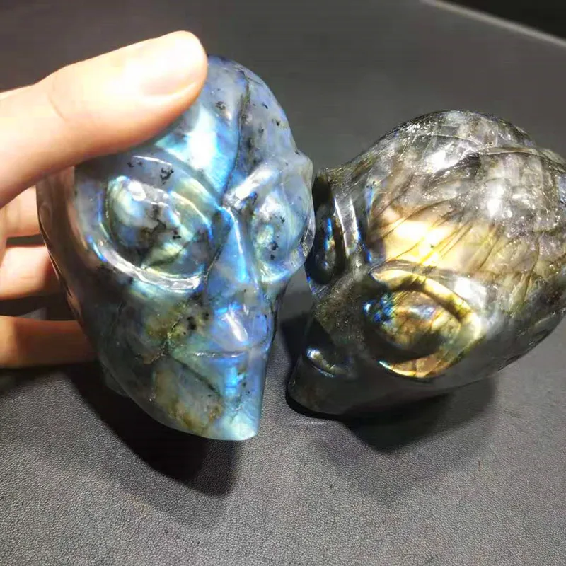 
Natural hand-carved labradorite extra-terrestrial skulls crystal crafts for decoration 
