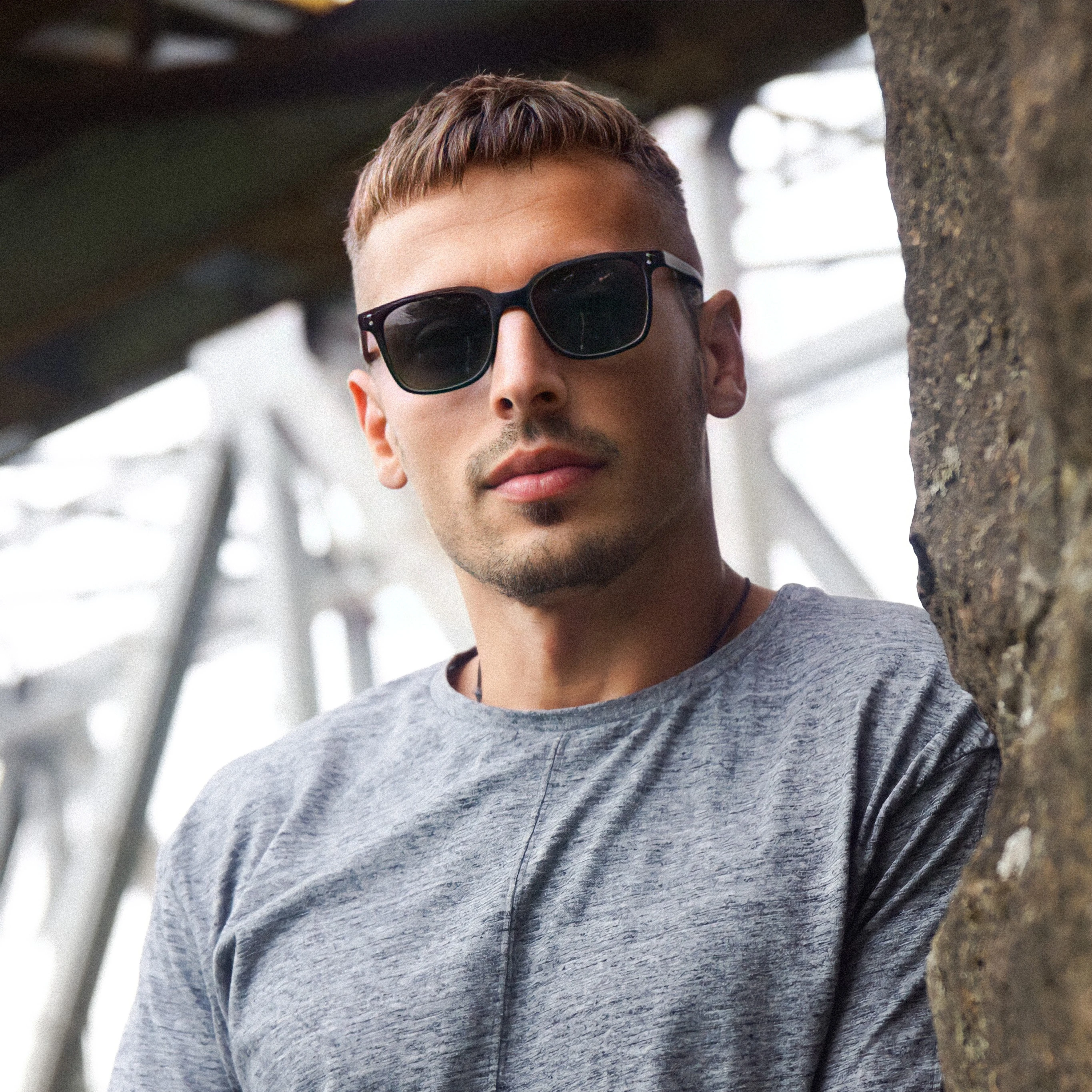 

EUGENIA 2021 New Arrival High Quality Hinge Trendy Style Men Fashion Sunglasses