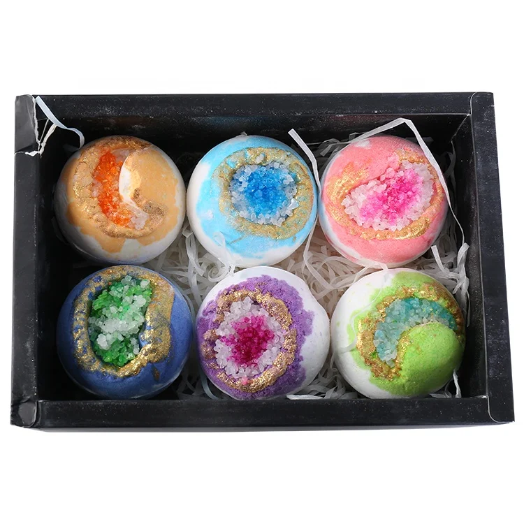 

2021 hot sale ready to ship cheap price crystal inside geode bath bomb, Customized color