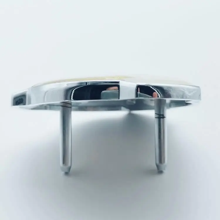 
Car Badge Electroplating Customized Engraved Logo Car Emblem 